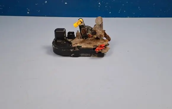 Chrysler Voyager Front door lock