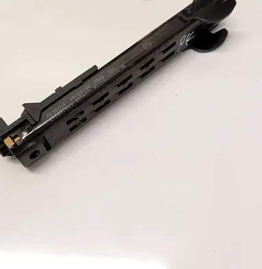 Volkswagen Golf Plus Seat belt adjustment rail 1T0857819