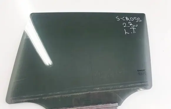 Suzuki SX4 S-Cross Rear door window glass 43R006723