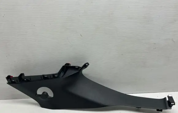 Toyota Highlander XU70 (D) pillar trim (bottom) 624700E200