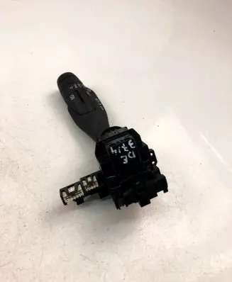 Volvo XC90 Indicator stalk 31674102