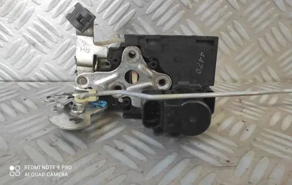 Front door lock