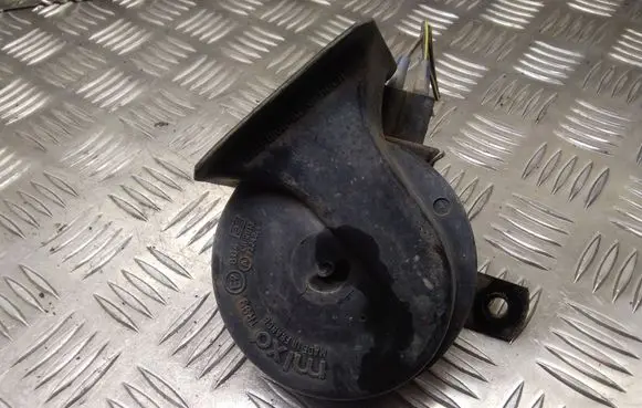 Volkswagen Transporter - Caravelle T4 Horn signal 722424
