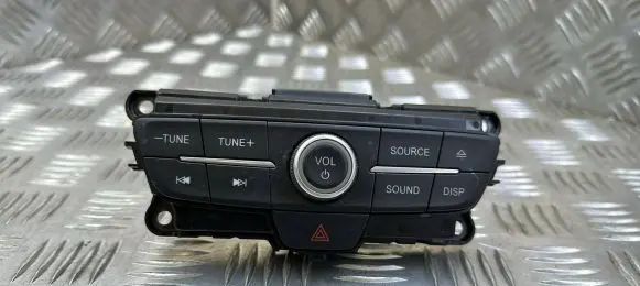 Head unit multimedia control