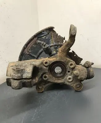 Volkswagen Touran I Front wheel hub