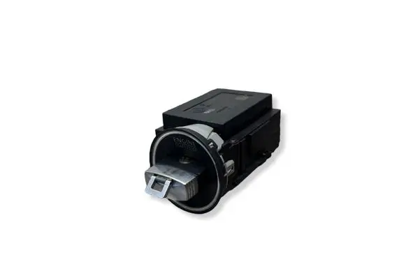 Volkswagen PASSAT B7 Ignition lock 3C0905843AD