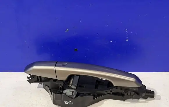 Rear door exterior handle