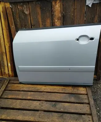 Audi A2 Front door