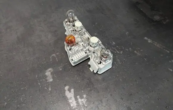 Volkswagen PASSAT B5.5 Tail light bulb cover holder 3B5945257B