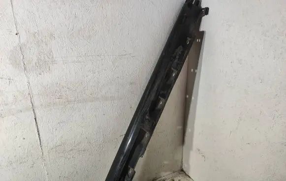 Volvo C30 Sill 