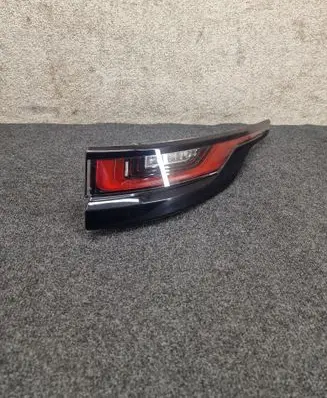 Land Rover Range Rover Velar Rear/tail lights