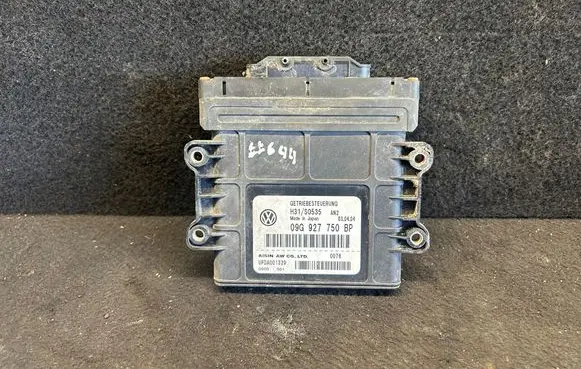 Volkswagen PASSAT B7 Gearbox control unit/module 09g927750