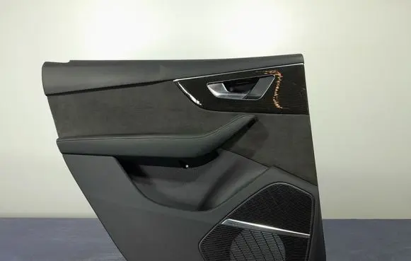 Audi Q7 4M Door card panel trim set