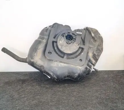 Land Rover Range Rover Evoque L538 AdBlue liquid reservoir GJ325J228A