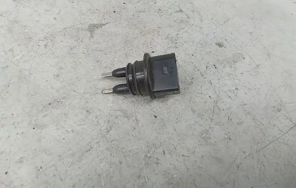 Audi A6 Allroad C6 Windshield washer fluid level sensor 7M0919376