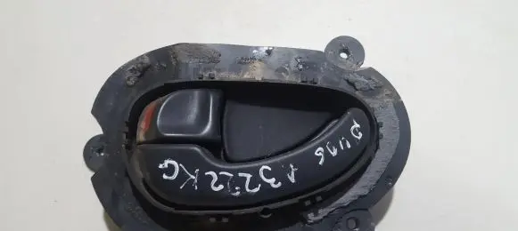 Peugeot 406 Rear door interior handle 9616307577