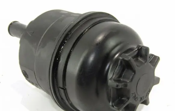BMW 5 E39 Power steering fluid tank/reservoir 32411097164