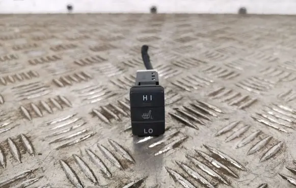 Toyota RAV 4 (XA40) Seat heating switch 191771 191698