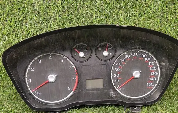 Ford Focus Speedometer (instrument cluster) 4M5T10849BM