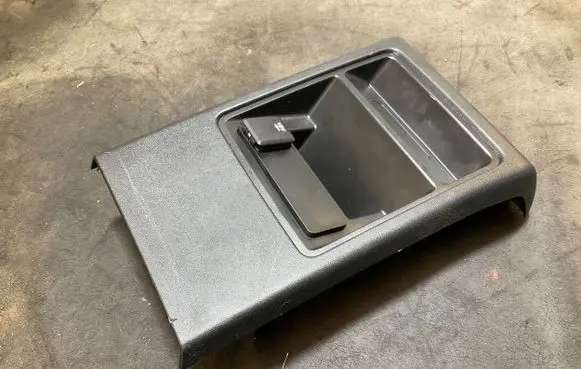 Land Rover Discovery Sport Center console 16A2326CB9 130515 16A2326CBB1