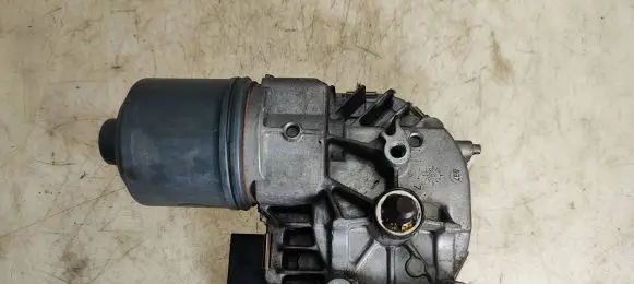 Volkswagen Golf Plus Wiper motor 5M0955119D 3397021376 026SW0513
