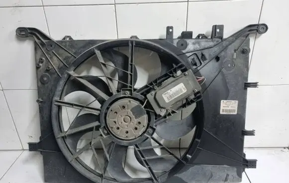 Volvo S80 Electric radiator cooling fan 1137328081 30680512 0130303947