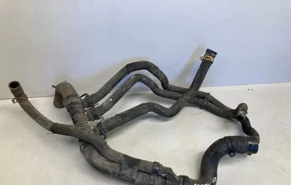 Renault Scenic II - Grand scenic II Engine coolant pipe/hose