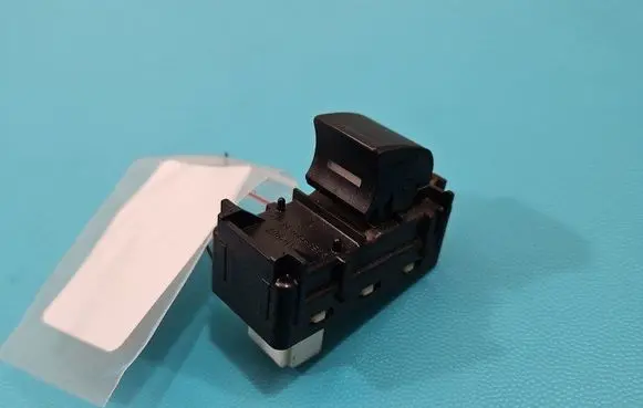 Electric window control switch