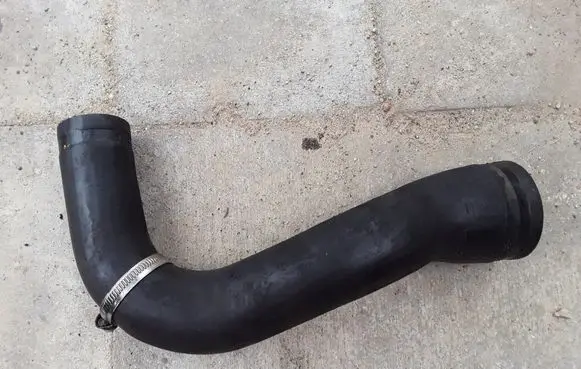 Opel Insignia A Intercooler hose/pipe