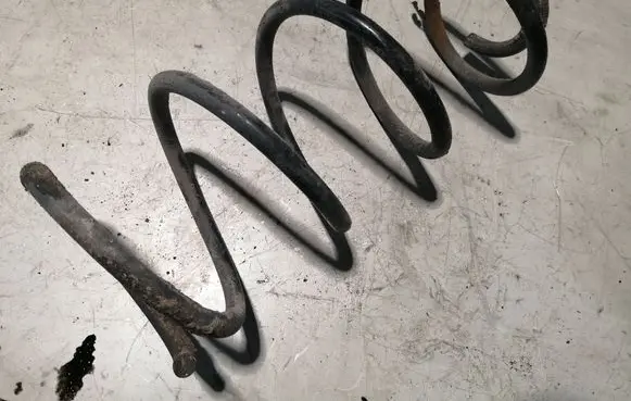 Ford Focus Front coil spring 
