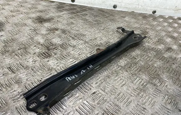 Toyota Prius (XW50) Front bumper shock/impact absorber 