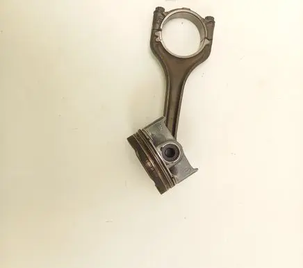 Skoda Octavia Mk3 (5E) Piston with connecting rod 04EAM
