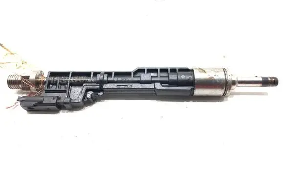 BMW 3 F30 F35 F31 Fuel injectors set 7645960
