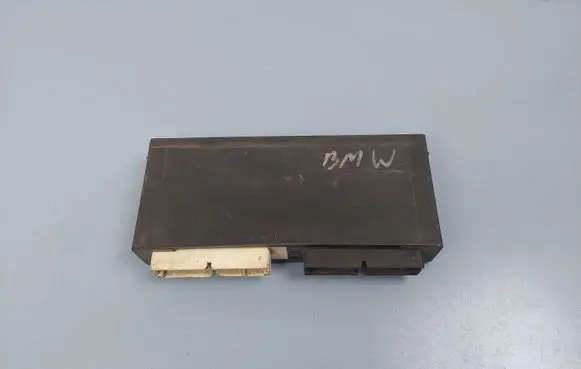 BMW 5 E34 Comfort/convenience module 61351379741