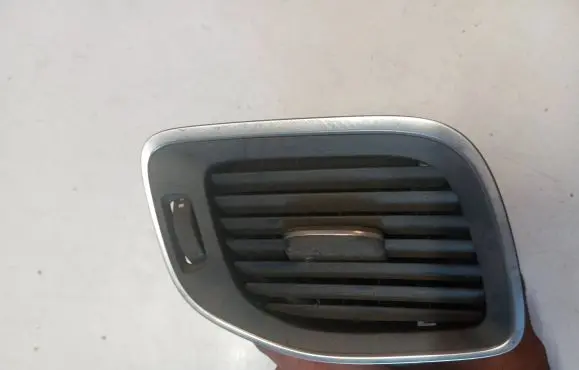 Volvo V60 Dashboard side air vent grill/cover trim 1281852