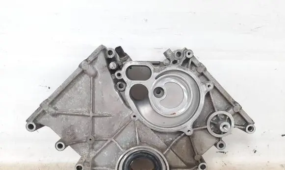 BMW 7 G11 G12 Timing chain cover 7649037 7649038