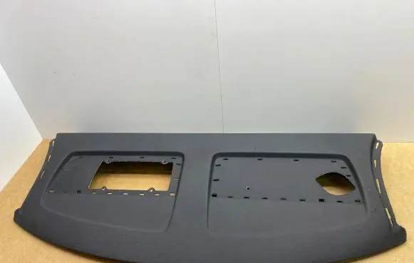 Parcel shelf