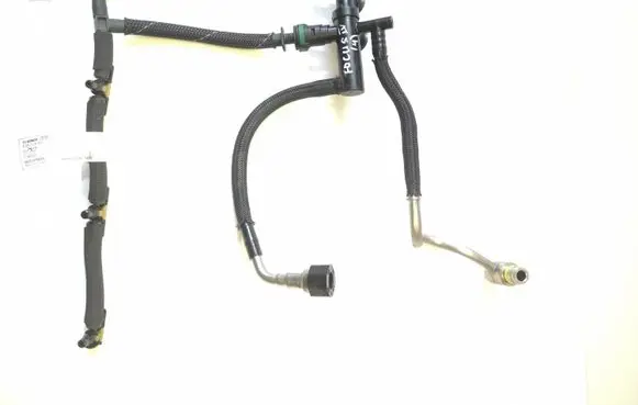 Ford Focus Fuel line pipe 0445130203 9826329680