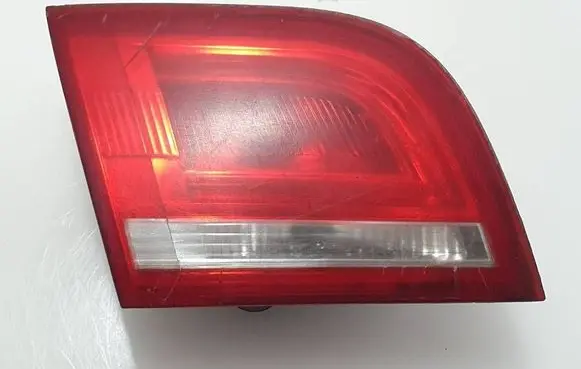 Audi A3 S3 A3 Sportback 8P Tailgate rear/tail lights 8p4945093d