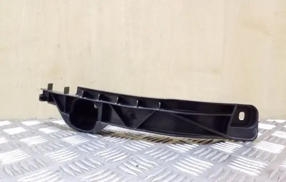 Volkswagen Jetta V Front bumper mounting bracket 1K0807890B