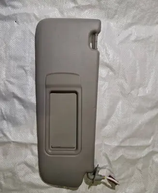 Sun visor