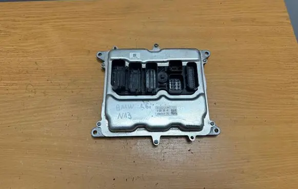 BMW 1 F20 F21 Engine control unit/module 7640755 0261S08333