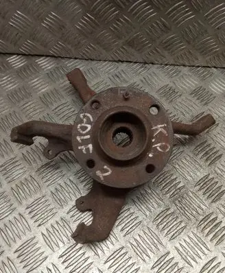 Volkswagen Golf II Front wheel hub
