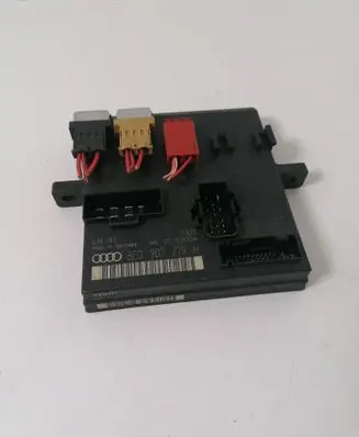 Audi A4 S4 B6 8E 8H Comfort/convenience module 8E0907279H