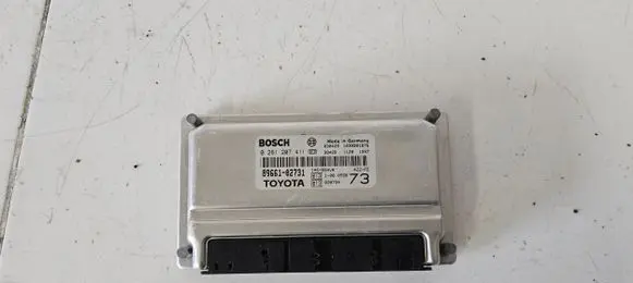 Toyota Corolla E120 E130 Engine control unit/module 1039S01676 8966102731 0261207411
