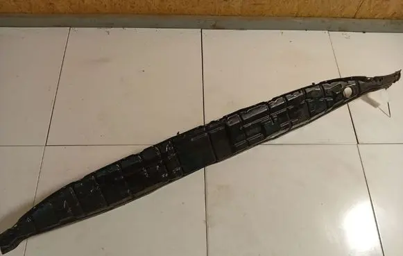 KIA Sorento Wiper trim 