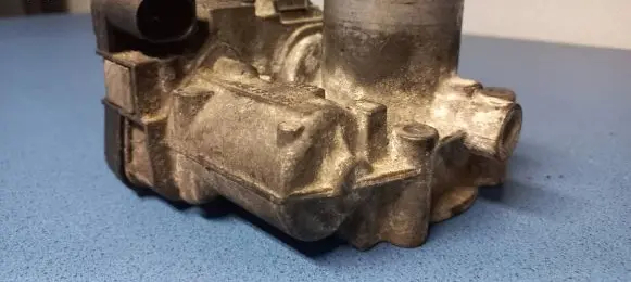 Volkswagen Golf V Throttle valve 03C133062