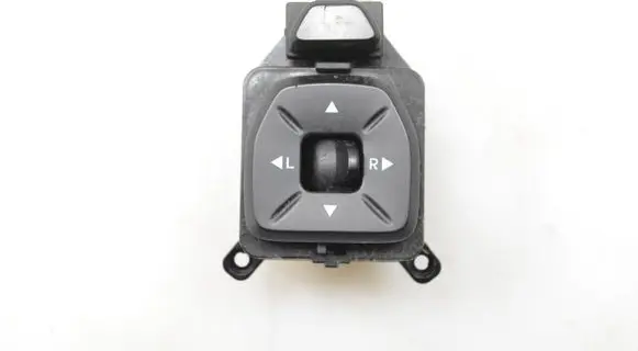 Hyundai ix35 Wing mirror switch 3834801110