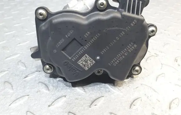 Skoda Fabia Mk3 (NJ) Throttle valve 04B131501D