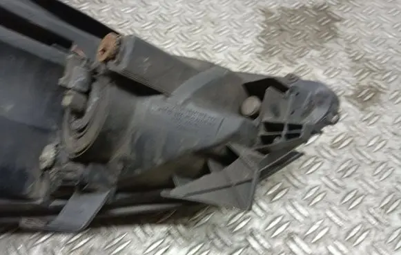 Toyota Avensis Verso Headlight/headlamp